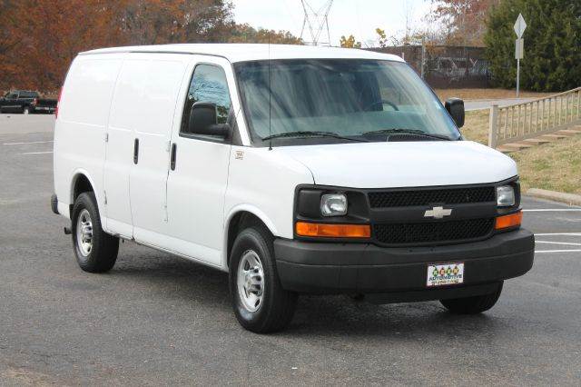 2007 Chevrolet Express Cargo for sale at KEEN AUTOMOTIVE in Clarksville TN