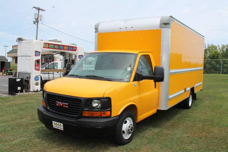 2014 GMC Savana Passenger for sale at KEEN AUTOMOTIVE in Clarksville TN
