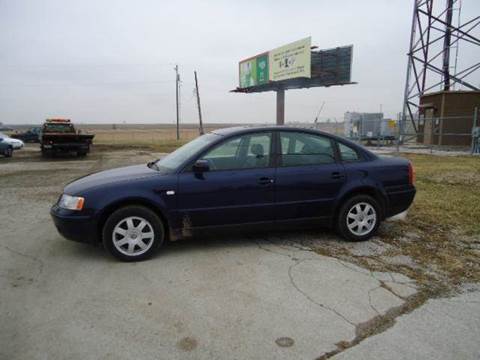2000 Volkswagen Passat for sale at BEST CAR MARKET INC in Mc Lean IL