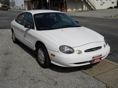 1999 Ford Taurus for sale at NEW RICHMOND AUTO SALES in New Richmond OH