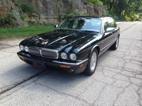 2000 Jaguar XJ for sale at Bogie's Motors in Saint Louis MO