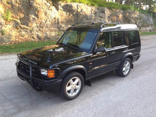 2001 Land Rover Discovery Series II for sale at Bogie's Motors in Saint Louis MO