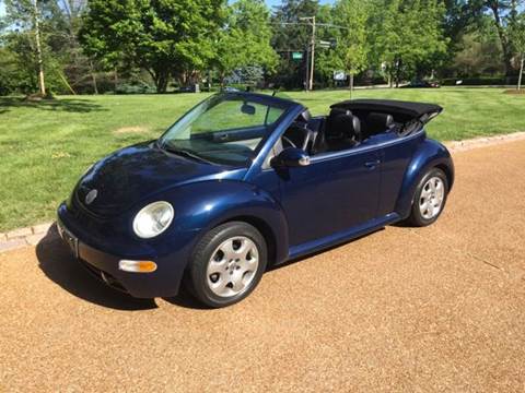 2003 Volkswagen New Beetle for sale at Bogie's Motors in Saint Louis MO