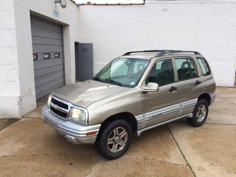 2002 Chevrolet Tracker for sale at Bogie's Motors in Saint Louis MO