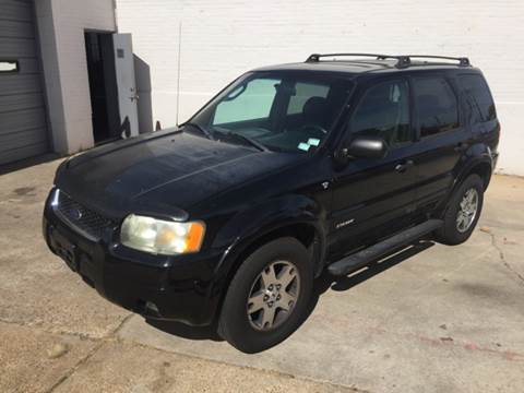 2002 Ford Escape for sale at Bogie's Motors in Saint Louis MO