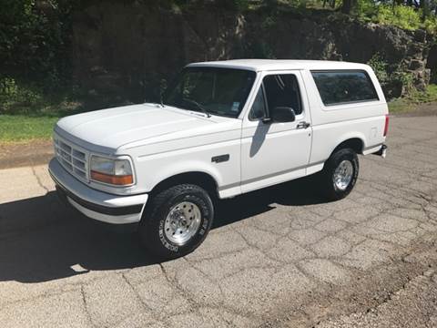 1996 Ford Bronco for sale at Bogie's Motors in Saint Louis MO