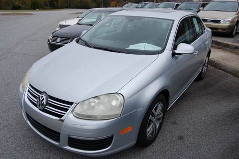 2005 Volkswagen Jetta for sale at Modern Motors - Thomasville INC in Thomasville NC