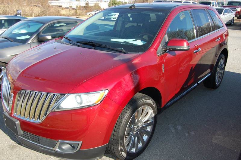 2015 Lincoln MKX for sale at Modern Motors - Thomasville INC in Thomasville NC