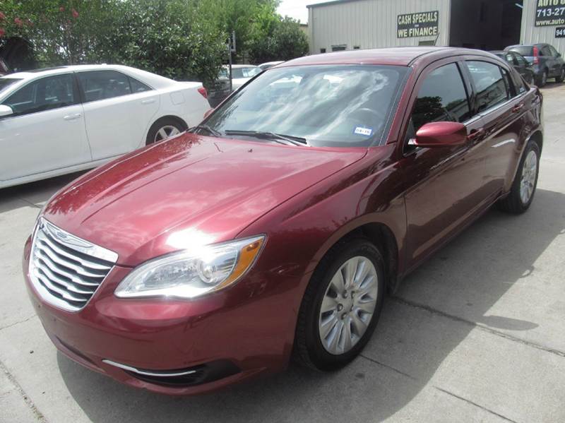 2014 Chrysler 200 for sale at TWIN CITY MOTORS in Houston TX