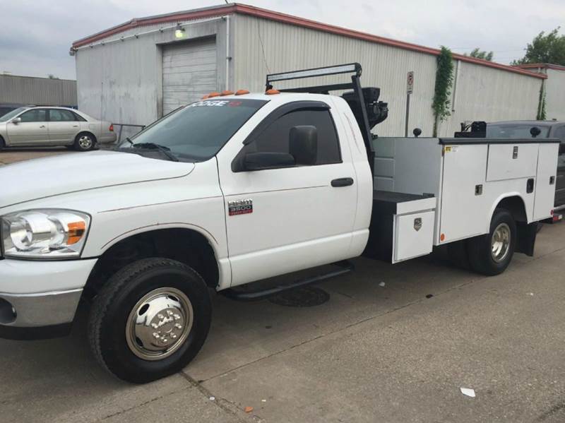 2008 Dodge Ram Chassis 3500 for sale at TWIN CITY MOTORS in Houston TX