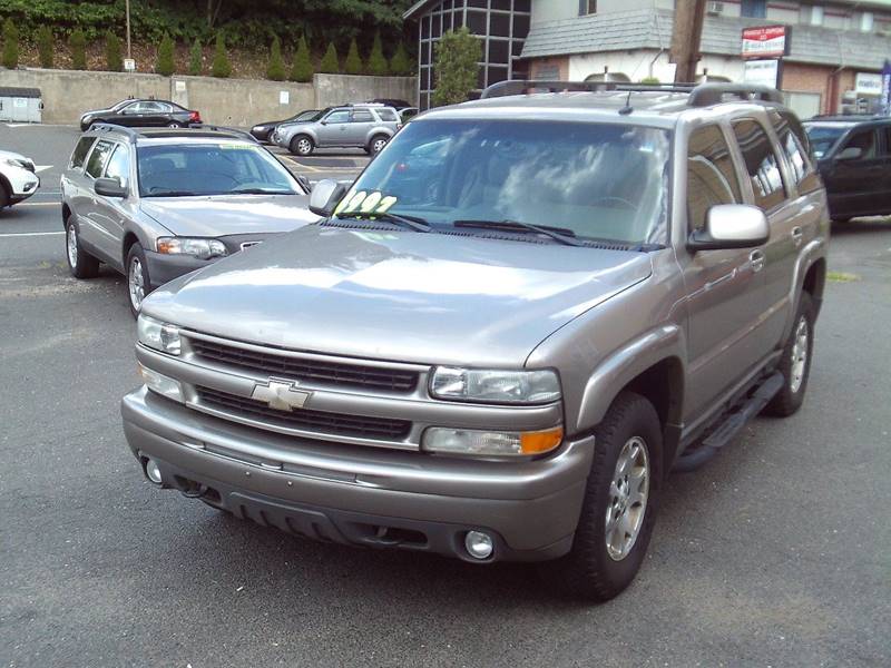 2003 Chevrolet Tahoe for sale at ERNIE'S AUTO in Waterbury CT