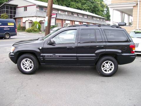 2004 Jeep Grand Cherokee for sale at ERNIE'S AUTO in Waterbury CT