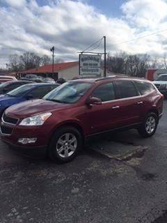 2010 Chevrolet Traverse for sale at CRS Auto & Trailer Sales Inc in Clay City KY