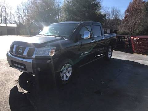 2006 Nissan Titan for sale at CRS Auto & Trailer Sales Inc in Clay City KY