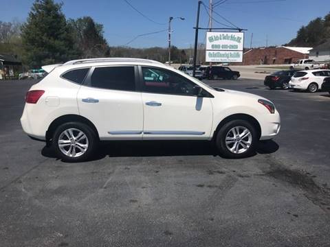 2015 Nissan Rogue for sale at CRS Auto & Trailer Sales Inc in Clay City KY