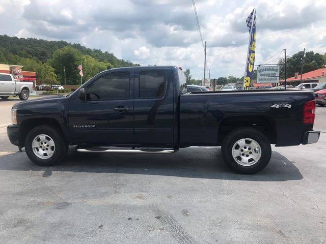 2010 Chevrolet Silverado 1500 for sale at CRS Auto & Trailer Sales Inc in Clay City KY