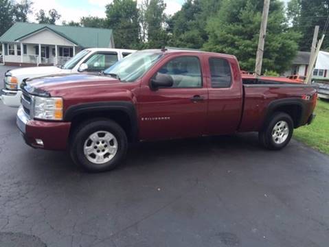 2008 Chevrolet Silverado 1500 for sale at CRS Auto & Trailer Sales Inc in Clay City KY
