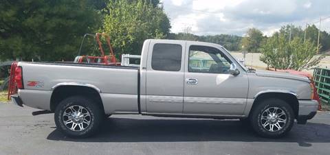 2007 Chevrolet Silverado 1500 for sale at CRS Auto & Trailer Sales Inc in Clay City KY