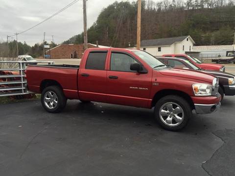 2007 Dodge Ram Pickup 1500 for sale at CRS Auto & Trailer Sales Inc in Clay City KY