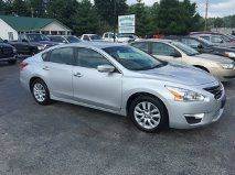 2013 Nissan Altima for sale at CRS Auto & Trailer Sales Inc in Clay City KY