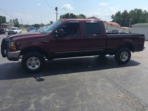 2000 Ford E-250 for sale at CRS Auto & Trailer Sales Inc in Clay City KY