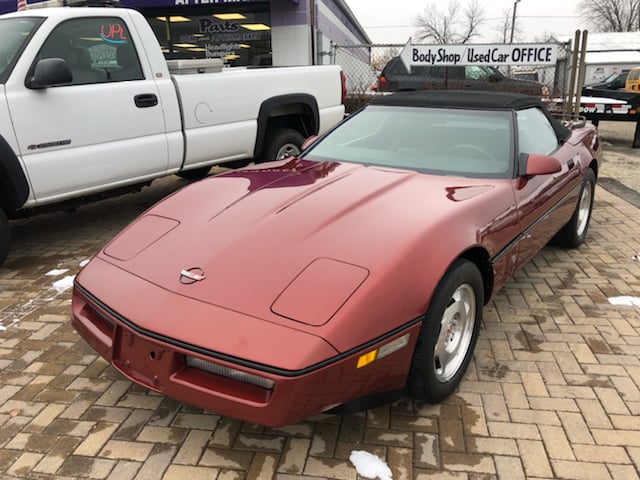 1988 Chevrolet Corvette for sale at Mr Wonderful Motorsports in Aurora IL