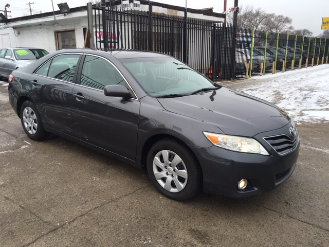 2011 Toyota Camry for sale at Twin's Auto Center Inc. in Detroit MI