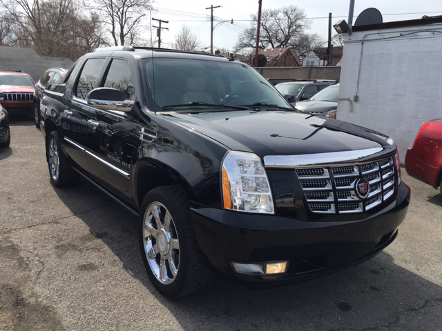 2008 Cadillac Escalade EXT for sale at Twin's Auto Center Inc. in Detroit MI