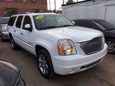 2007 GMC Yukon XL for sale at Twin's Auto Center Inc. in Detroit MI