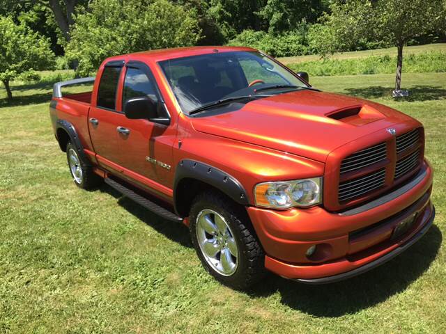 2005 Dodge Ram Pickup 1500 for sale at Choice Motor Car in Plainville CT
