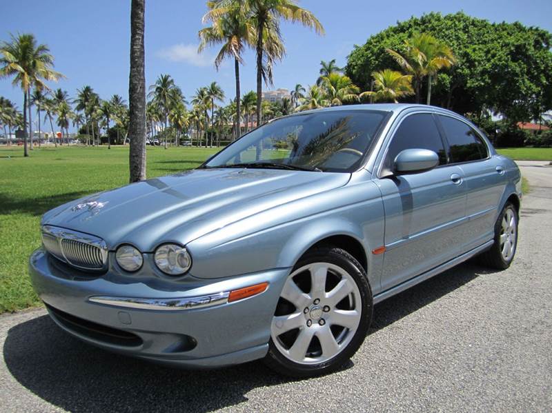 2005 Jaguar X-Type for sale at City Imports LLC in West Palm Beach FL