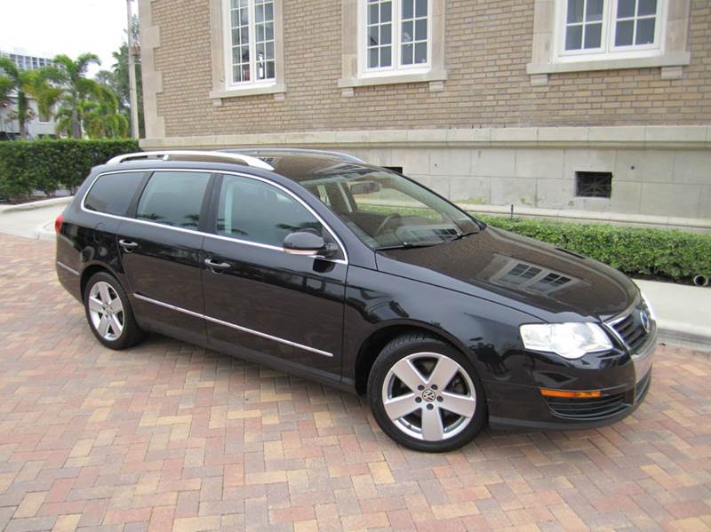 2009 Volkswagen Passat for sale at City Imports LLC in West Palm Beach FL