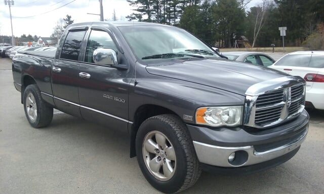 2004 Dodge Ram Pickup 1500 for sale at OnPoint Auto Sales LLC in Plaistow NH