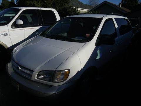 1998 Toyota Sienna for sale at Crow`s Auto Sales in San Jose CA