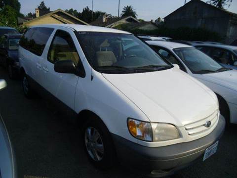 2001 Toyota Sienna for sale at Crow`s Auto Sales in San Jose CA