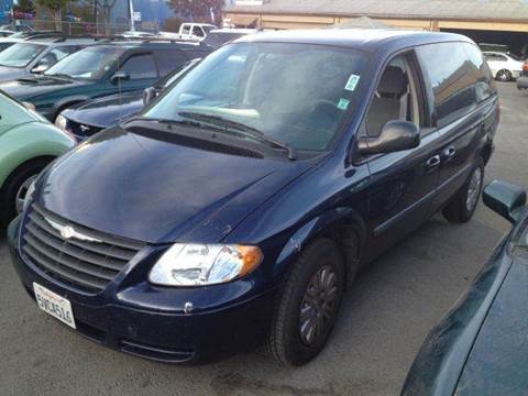2006 Chrysler Town and Country for sale at Crow`s Auto Sales in San Jose CA