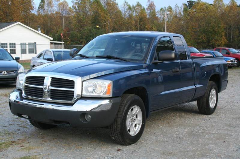 2005 Dodge Dakota for sale at Rheasville Truck & Auto Sales in Roanoke Rapids NC