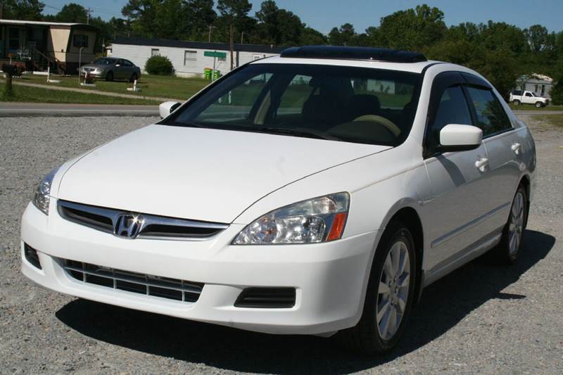 2007 Honda Accord for sale at Rheasville Truck & Auto Sales in Roanoke Rapids NC