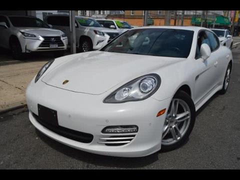 2011 Porsche Panamera 4