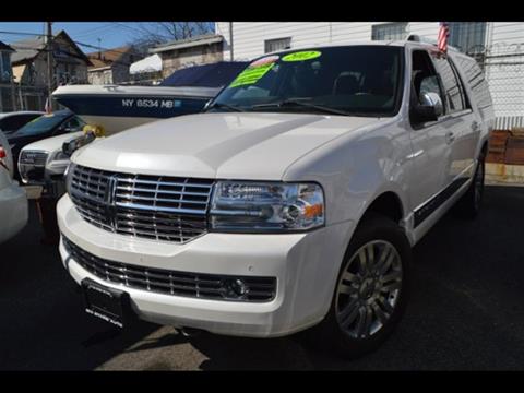 2012 Lincoln Navigator L