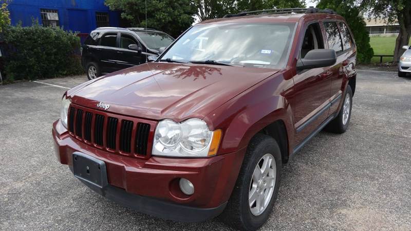 2007 Jeep Grand Cherokee for sale at HOUSTON'S BEST AUTO SALES in Houston TX