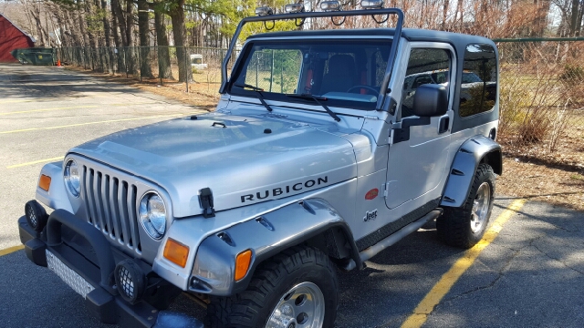 2003 Jeep Wrangler for sale at AMERI-CAR & TRUCK SALES INC in Haskell NJ