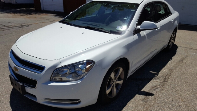 2009 Chevrolet Malibu for sale at AMERI-CAR & TRUCK SALES INC in Haskell NJ