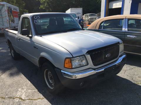 2005 Ford Ranger for sale at AMERI-CAR & TRUCK SALES INC in Haskell NJ