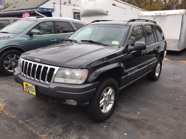 2002 Jeep Grand Cherokee for sale at AMERI-CAR & TRUCK SALES INC in Haskell NJ