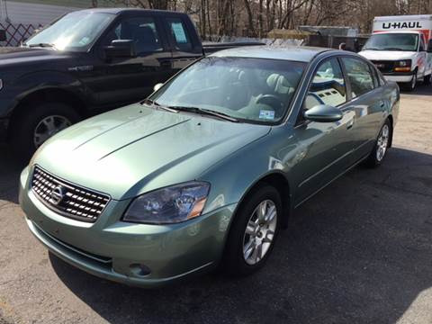 2005 Nissan Altima for sale at AMERI-CAR & TRUCK SALES INC in Haskell NJ