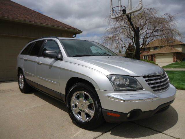 2004 Chrysler Pacifica for sale at Auto Experts in Utica MI