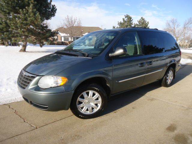 2005 Chrysler Town and Country for sale at Auto Experts in Utica MI