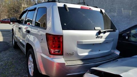 2006 Jeep Grand Cherokee Laredo