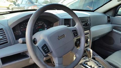 2006 Jeep Grand Cherokee Laredo